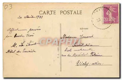 Châtelmontagne (Allier) — Dolina Roberts i ruiny starego zamku (wys. 350 m) — Rewers