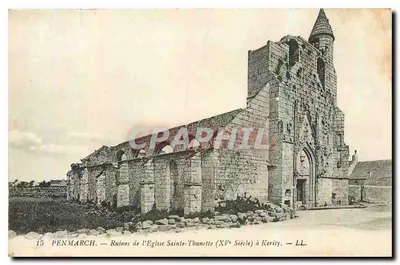 Ruínas da Igreja de Santa Thunette (século XV) em Kerity — LL. — Penmarc'h