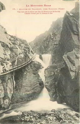 A Montanha Negra — Abismo de Malamort, perto de Durfort (Tarn) — Serviço das Pós de Regime Antigo