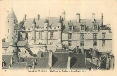 Loches (I.-et-L.) — Castelo de Loches — Subprefeitura — B.F. PARIS n°27