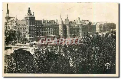 A Conciergerie — Paris — Editor: Art. D'Art. Leconte, 38, rue Sainte-Croix-de-Bretonnerie