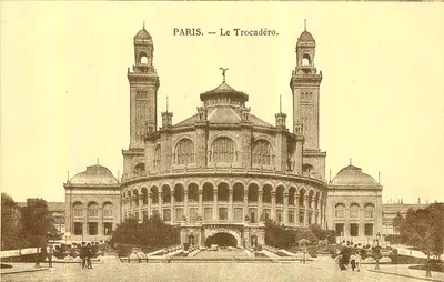 Paris — O Trocadéro — L.D. Paris