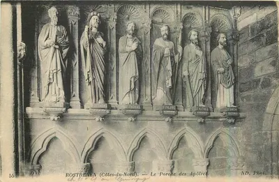 Rostrenen (Côtes-du-Nord) — O Portal dos Apóstolos — ND. Phol.
