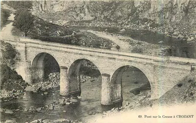 Ponte sobre a Creuse em Crozant — vista do ponte de pedra com várias arcos — editor não identificado, n° de série 69