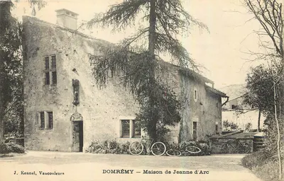 DomrémY — Casa de Joana d'Arc — J. Kennel, Vaucouleurs