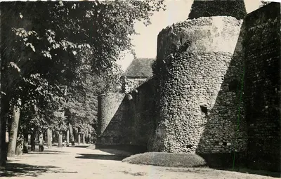 Os Muros — Meaux (Seine-et-Marne) — Século XV