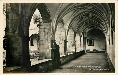 Abadia de Hautecombe — O Claustro (século XIV) — Editor não identificado, n°5