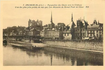 Saumur (M.-et-L) — Perspectiva dos Quais em Direção ao Castelo — Phototypie d'Angers, Angers