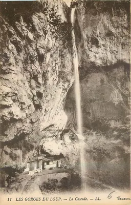 As Gorges do Lobo — A Cachoeira — LL. — Selecta