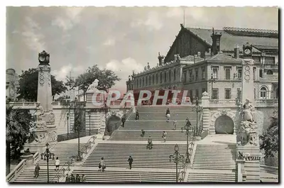 मार्सिले — ल'एस्कलियर मॉनुमेंटल और गार सेंट-चार्ल्स — एडिशन्स रायनर
