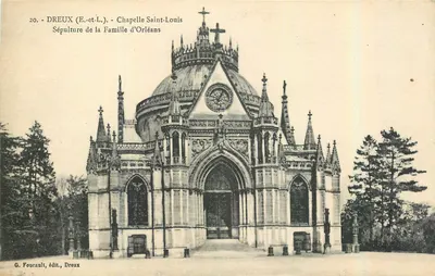 Dreux (E-et-L.) - Capela de São Luís - Sepultura da Família de Orleães