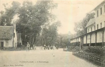 Bilhete postal antigo Paris Plage l'Hermitage