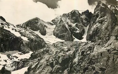 Os Pirineus — O Vignemale (3298 m.) e o glaciar das Oulettes — Edições Chantecler