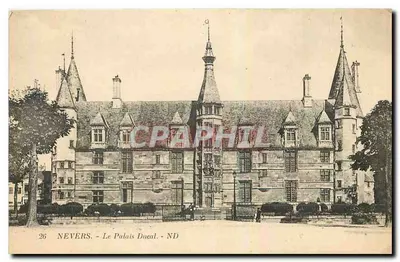 Nevers - O Palácio Ducal - ND