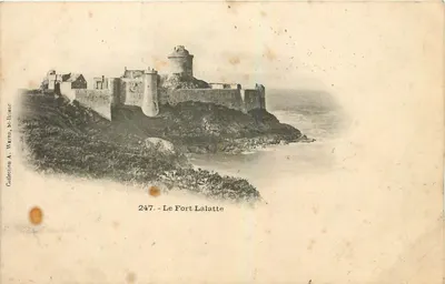 O Forte Lalatte — fortificação costeira — Coleção A. Warron, St-Briac, n° 247