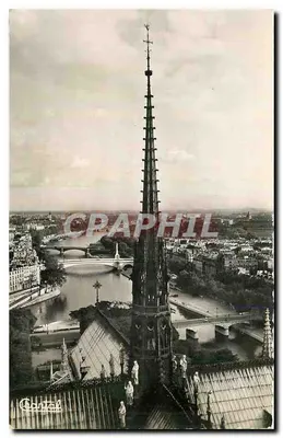 Paris — A Flecha da Catedral de Notre-Dame — Éditions Chantal