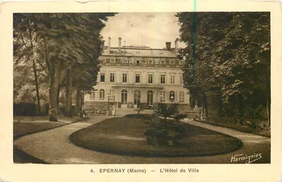 Epernay (Marne) — O Hotel de Ville — Harmignies