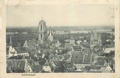 Schlettstadt — vista aérea da cidade com igreja