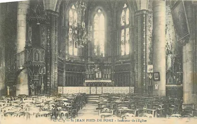 St Jean Pied-de-Port — Interior da Igreja — Currache, editor, Pau