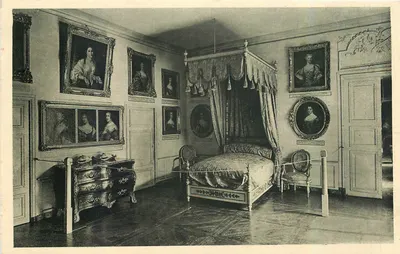 Quarto de Sévigné — Castelo de Bussy-Rabutin (Côte-d'Or) — Serr. Comercial Monuments Historiques