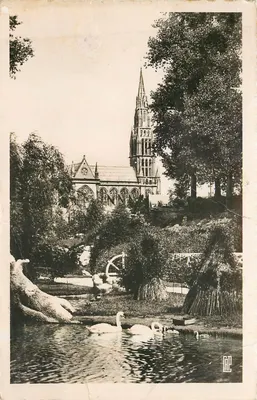 Igreja Saint-Cordon — Valenciennes — Parc de la Dodonne