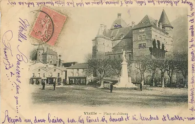 Vizille — Praça e castelo