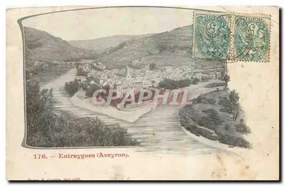 Entraygues (Aveyron) — vista panorâmica do vilarejo e do rio — editor R. Cuerden, n° 176