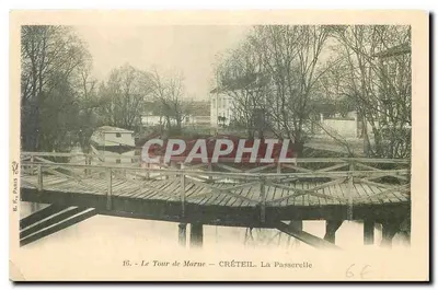 O Tour de Marne — Créteil. A Passerelle