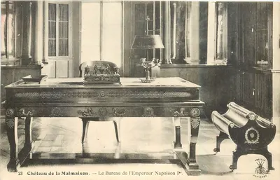 Castelo de La Malmaison — O Escritório do Imperador Napoleão I — editor Abeille