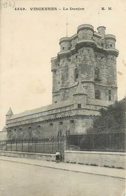 Vincennes — O Donjon — E. M.