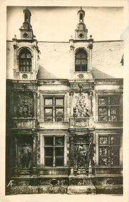 Hotel d'Escoville — O País Normando — editor A.F. n°407