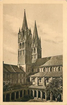 Caen — Abadia dos Homens — Pátio do claustro e torres de São Etienne (século XII) — A. Froment, Caen