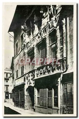 Valence (Drôme) — A Casa das Cabeças — Combière & Haccon