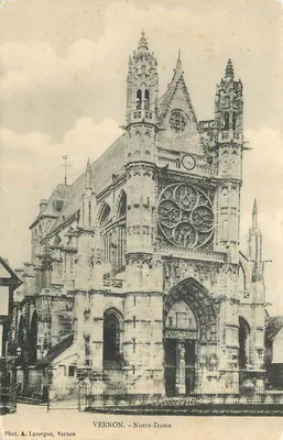 Vernon - Notre-Dame — editor Fot. A. Lavergerne, Vernon, número de série não visível