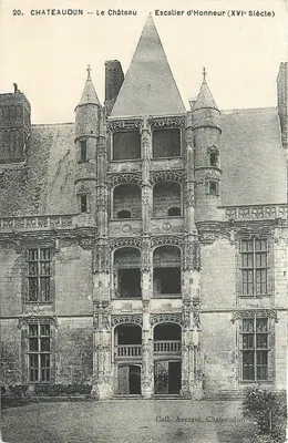 Châteaudun — O Castelo — Escada de Honra (Século XVI) — Coll. Arezard, Châteaudun