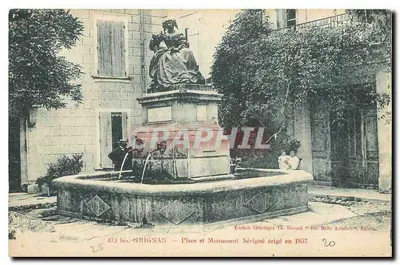 Grignan — Praça e Monumento Sévigné erguido em 1857 — Edição Artística Th. Beson