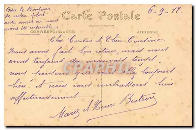 PARIS — Notre-Dame — Editor desconhecido, número de série não visível — Verso
