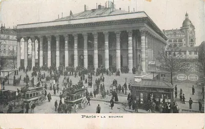 Paris - LA BOURSE — vista da praça com multidão e carruagens — editor não identificado