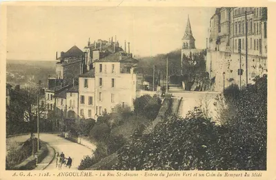 Angoulême - A Rua St-Ausone - Entrada do Jardim Verde e um Canto do Muro ao Sul