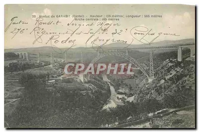 Viaduto de GARABIT (Cantal) — Altura: 125 metros ; Comprimento: 565 metros ; Arco central: 165 metros — editor não visível