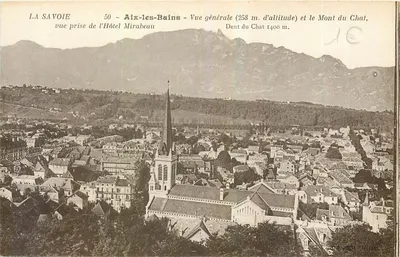 Aix-les-Bains — Vista geral (258 m. de altitude) e o Mont du Chat, Dent du Chat 1400 m. — vista tirada do Hotel Mirabeau