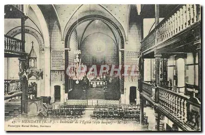 Hendaye (B.P.) — Interior da Igreja (estilo basco) — Fototipia Marcel Delbey, Bordeaux