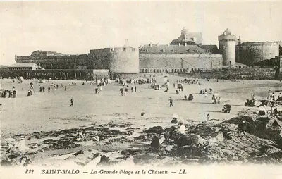 Saint-Malo — A Grande Praia e o Castelo — LL