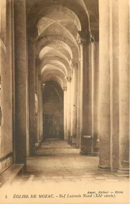Igreja de Mozac — Nef lateral norte (século XII) — Amat, Editor — Riom