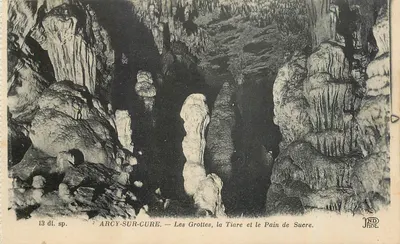 Arcy-sur-Cure — As Grutas, a Tiare e o Pão de Açúcar