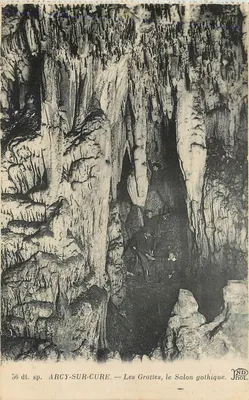 Arcy-sur-Cure — As Grutas, o Salão gótico — JND Fot.