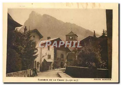 Samoëns e o Criou (2.250 m.) — vista do vilarejo com igreja e montanha — Foto Monnier