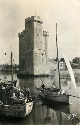 Tour Saint-Nicolas em La Rochelle — Éditeur Gaby, n°18