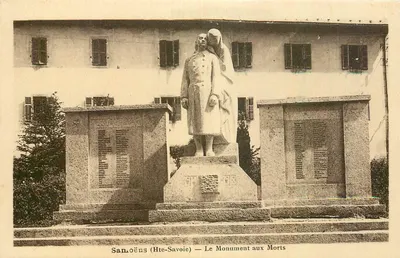 Samoëns (Hte-Savoie) — O Monumento aos Mortos