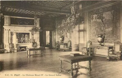 Pau - O Castelo Henri IV - O Grande Salão — C.C. 11, editor Carnuche